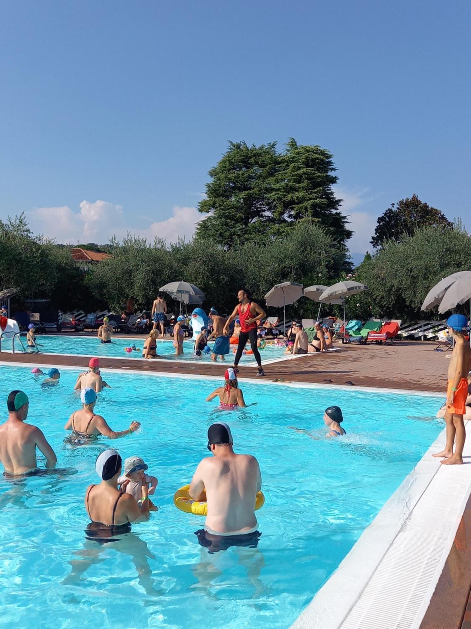 Campeggio Della Colombaia Padenghe sul Garda Luaran gambar